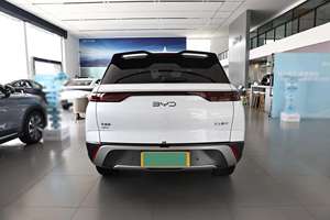 SUV Híbrido 4x4 de Gama Alta Usado, Modelo 2025, Potencia de 295 kW, 0 a 100 km/h en 4.7s, Autonomía WLTC de 175 km y Tecnología de Batería de Alta Seguridad - Product Image 6