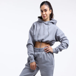 Chándal de mujer al por mayor Top corto ajustado y pantalones deportivos ropa deportiva chándal de mujer bordado personalizado al por mayor - Product Image 6