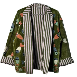 Chaqueta de terciopelo Suzani hecha a mano con diseño de pez bordado, abrigo estilo bohemio - Product Image 1