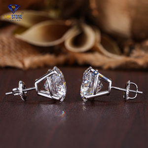 8.02 TDW Round Brilliant Stud Boucles d'oreilles Labgrown HPHT/CVD Diamond VS1 Clarity IGI Certified 18K Gold with VS1 Clarity Jewelry - Product Image 3