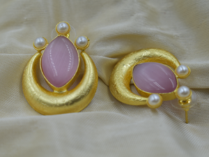 Pendientes chapados en oro de piedra de latón de última tendencia, Pendientes chapados en oro de 18 quilates, joyería de moda para mujer, pendientes para mujer - Product Image 3