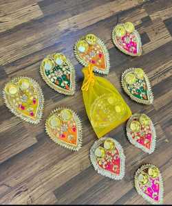 Papier artisanal de qualité supérieure Art déco Design Shubh et Labh Home Decor pour Diwali-OM Fashion Studio - Product Image 4