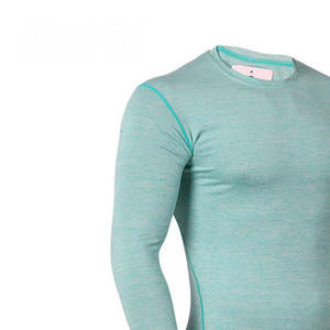 Nouvel arrivage de chemises à haute compression à manches courtes pour hommes confortables vêtements de sport et de fitness conception solide tricotés à compression à basse quantité minimale de commande - Product Image 4