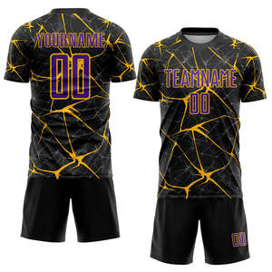 Uniforme de fútbol de grado profesional con paneles de malla transpirable, tecnología de secado rápido y ajuste atlético para Peak Gameplay - Product Image 1