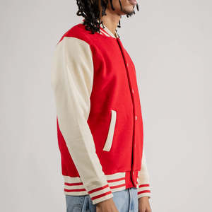 Veste universitaire homme rouge unie en gros, tissu respirant, manches en cuir, coupe ample, col côtelé, veste d'hiver universitaire - Product Image 2