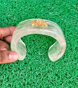 Bracelet manchette en pierres précieuses de quartz en cristal naturel Manchette en pierres précieuses de conception unique pour hommes ou femmes Cadeau spécial pour elle - Product Image 4