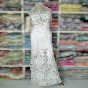 Robe de collection de mariage 2026 authentique et véritable en tissu maille nigérian écologique, motif floral George Elegance époustouflant - Product Image 1