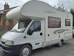 Fiat Ducati 2,8 Diesel Campervan 6-Litera Autocaravana en Excelente Estado Almacenado Todo el Invierno y Manejable - Product Image 2