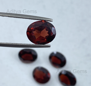Granate Natural Oval Rojo Forma facetada Lupa limpia Semi Piedras preciosas Piedras sueltas Facetadas Jaipur Fabricante 2x4 a 12x16mm - Product Image 4