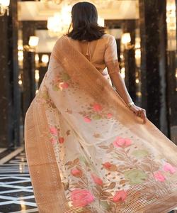 Saree élégant en soie avec pierre jacquard et broderie à la main pour mariage et événements spéciaux prix de gros - Product Image 5