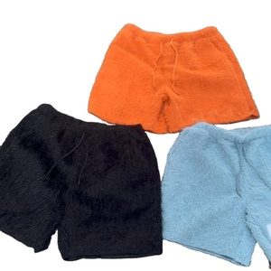 Personnalisé 100% Polyester Solide Surdimensionné Sous Le Genou Cordon Streetwear Fluffy Fuzzy Kinit Shorts Pantalon Hommes - Product Image 2
