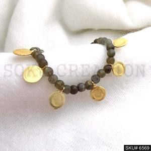 สร้อยข้อมืออัญมณีแลบราโดไรต์ทำมือดีไซน์เนอร์ชุบทอง SKU6569สินค้าพรีเมี่ยมทำมือ - Product Image 2