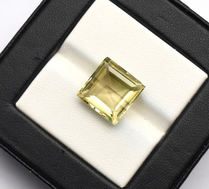 Cuarzo Limón en Forma Cuadrada de 12X12X7 mm, Aproximadamente 7.55 Quilates, Gemas Facetadas, Corte Cuadrado, Para la Elaboración de Joyas - Product Image 2