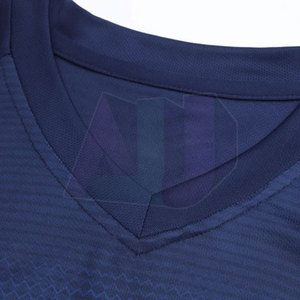 Conjunto de Uniforme de Fútbol Personalizado de Alta Calidad, 100% Poliéster, Corte Automatizado, Transpirable, Ligero, Adecuado para Entrenamiento de Equipos - Product Image 3