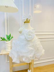 Vestido de niñas de alta calidad para ocasiones especiales, muchas capas, tela de gasa, forro de algodón, diseño Halter, suministro ODM de Vietnam - Product Image 6