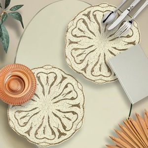 Napperon de table perlé fait à la main d'aspect royal Table de restaurant d'hôtel napperon perlé décoratif et article d'utilisation doué - Product Image 2