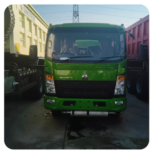 Camion-citerne à huile Sinotruk HOWO 35t 6X4 8x4 Transport et ravitaillement en carburant - Product Image 5