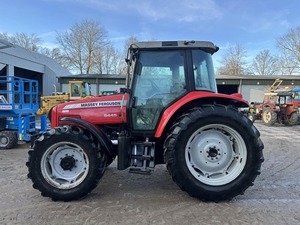 Nueva Oferta: Tractor de Ruedas Massey Ferguson 5455 de 220HP, 4x4, con Componentes Centrales del Motor y la Transmisión - Product Image 6