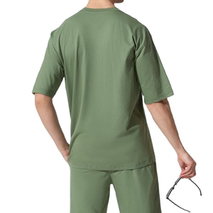 ชุดเสื้อผ้าสองชิ้นแบบลำลองสำหรับผู้ชายเสื้อยืดผ้าฝ้ายทรงโอเวอร์ไซส์ & กางเกงขาสั้น - Product Image 3