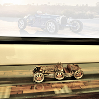 Modellino Auto Bugatti Tipo 35 del 1924, Artigianato Vintage, Telaio Aperto in Ferro, Fatto a Mano, Rustico, Rettangolare, Leggero, Decorazione per la Casa