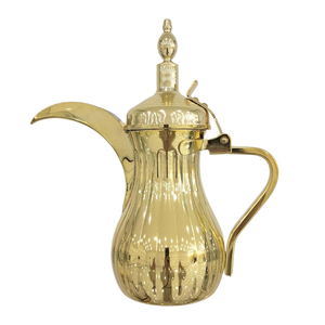 Dallah ทองเหลืองขัดหม้อกาแฟดีไซน์นูนสำหรับบ้านทำด้วยมือ - Product Image 1