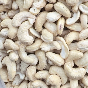 Anacardos crudos de alta calidad, anacardos WW180, WW240, WW320, anacardos SANTIGO W320 OEM, ODM - Product Image 1
