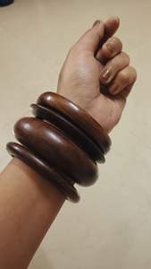 Ensemble de bracelets en bois imperméables de qualité supérieure avec couleurs personnalisées, design traditionnel sophistiqué pour cadeaux d'affaires et distribution mondiale - Product Image 2