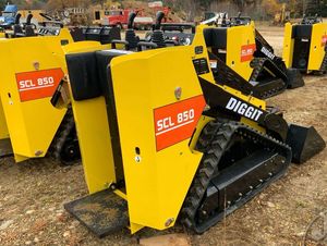 จัดส่งฟรี DIGGIT SCL850 รถตักล้อยางขนาดเล็ก ได้รับการรับรอง EPA CE พร้อมมอเตอร์ไฮดรอลิก TCM ปั๊มแกนกลาง กระปุกเกียร์ - Product Image 2