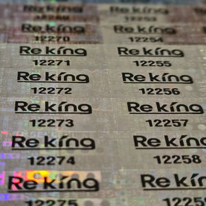 Etiquetas Adhesivas Holográficas Personalizadas Digiteltech Label P4 con Función Oculta para Uso Comercial y de Compras - Product Image 1