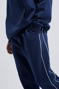 Survêtement décontracté avec logo imprimé personnalisé pour hommes Survêtements à capuche avec passepoil sur le côté Survêtements en coton polaire sur le côté - Product Image 5