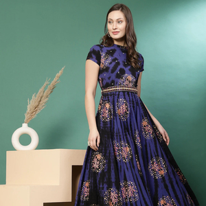 Última Moda en Ropa Étnica para Mujer, Prenda Lista para Usar, 100% Algodón, Estampada y Bordada, Cuello Mandarín, Corte en A, Mangas Tres Cuartos, Estilo Casual - Product Image 1