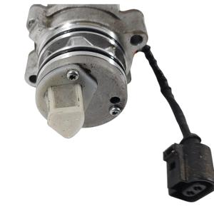 POMPE À HUILE DE DIFFÉRENTIEL ARRIÈRE LAND ROVER Discovery Sport (L550) LR051321 224DT Diesel 2200 (14>18) - Product Image 4