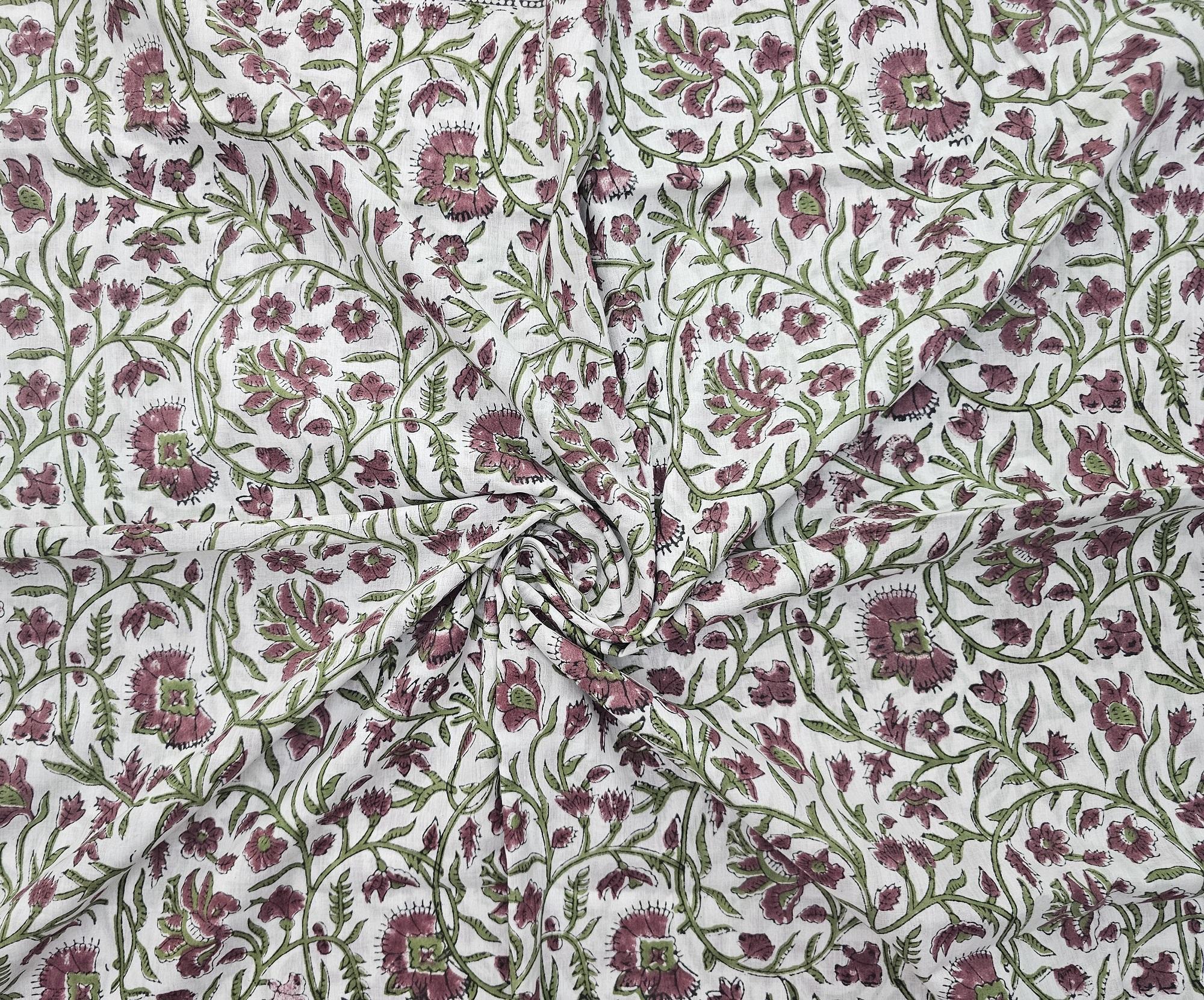 สีชมพูสีเขียว