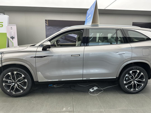 SUV Eléctrico de Largo Alcance 2025, 525 km de Autonomía, Vehículo Inteligente Totalmente Eléctrico / RWD, 5 Plazas, Auto de Nueva Energía para Exportación - Product Image 5