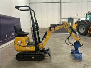 Miniexcavadora CAT 300.9D 2020 Maquinaria de construcción y construcción - Product Image 2