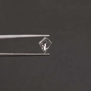 2,0 CT forma de cometa corte Color blanco relleno laboratorio creado diamante Color blanco relleno laboratorio creado hacer joyería especial para su anillo - Product Image 1