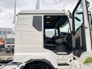 <span class=keywords><strong>Camion</strong></span> Trattore Logistico MAN TGAS 33.510 <span class=keywords><strong>Trakker</strong></span> 410 6X4 Diesel Euro 5, Trasmissione Manuale, Guida a Sinistra, 351-450 CV, 31-40T, Nuovo - Product Image 2