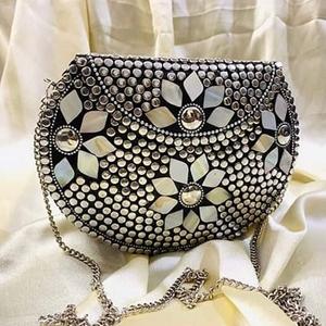 Bolso de mano de madera de resina hecho a mano, hermoso monedero de boda indio, modelo de patrón, gran oferta, bolso de hombro para Acción de Gracias, Día DE LA Madre - Product Image 1