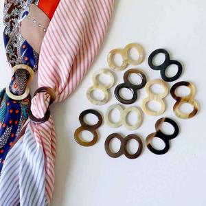 แหวนผ้าพันคอทำจากเขาควาย ขัดเงาเรียบเนียน เพิ่มความหรูหราและยึดผ้าพันคอได้อย่างมั่นคง คุณภาพสูง - Product Image 5