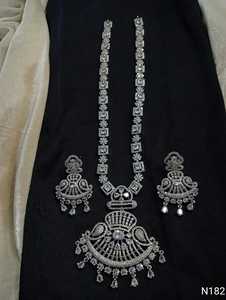 CONJUNTO DE COLGANTE DE DIAMANTE americano COLGANTE AMERICANO TRADICIONAL Y CONJUNTO DE COLGANTE CLÁSICO CHAPADO EN PLATA PARA MUJER Y NIÑA Y CONJUNTO DE JOYERÍA - Product Image 3