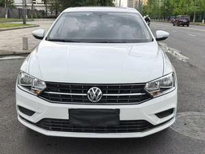 Pronta Consegna: Auto Usata Bora 1.5L Automatica Edizione Premium 2021, 50000 km, Vernice Originale, Veicolo a Basso Consumo - Product Image 2