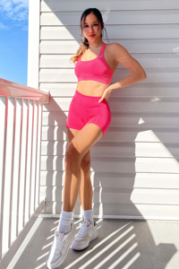 Pantalones cortos de Yoga de calidad superior Pantalones cortos de gimnasio de cintura deportiva de la mejor calidad para mujeres con pantalones cortos de Yoga de bolsillo lateral - Product Image 3