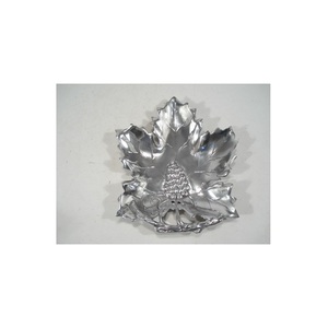 Plateau à feuilles en aluminium Pure Home & Living - Product Image 2