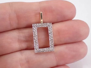 จี้ตัวอักษรแบบยูนิเซ็กซ์สั่งทำได้ เงินแท้ 925 ประดับเพชรโมอิสซาไนต์ VVS ระดับ Iced สไตล์ฮิปฮอป ชุบทอง 18K ได้รับการรับรองจาก IGI แบบไมโคร - Product Image 4