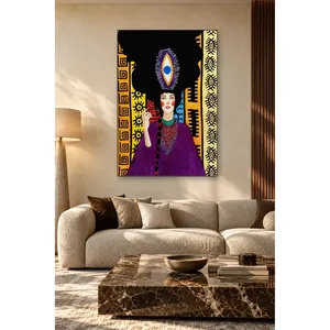 Impression sur toile de femme Fida avec coiffe à motif œil maléfique et motifs ethniques - Product Image 5
