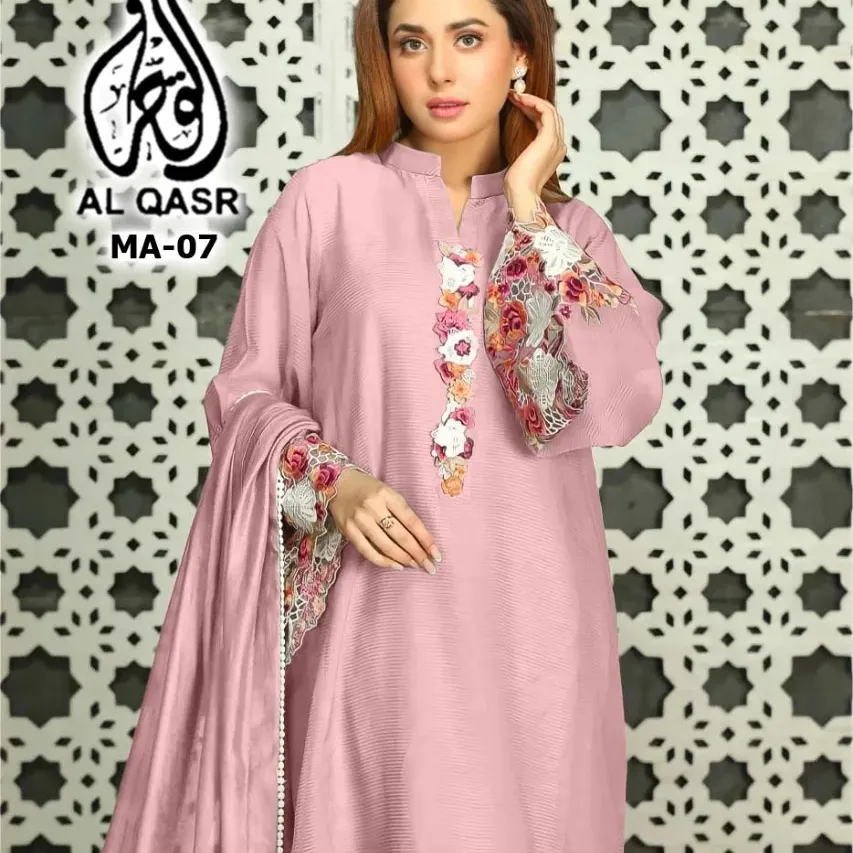 Designer Stylish Tunic Embroidery Stylish Pattern In Sleeve With Attractive Neck With Daman In Kurti -Pant