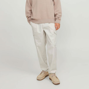 Pantalones Cargo para Hombre de Estilo Relajado, Ajuste Cómodo, Tela Resistente, Ideal para Uso Casual, Viajes y Actividades al Aire Libre - Product Image 3