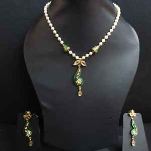 Kundan Meenakari perle pendentif ensemble diamant Zircon classique plaqué or fin pour mariages fêtes cadeaux avec papillon Design - Product Image 2