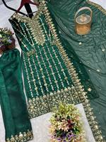 Chinon soie séquence broderie travail haut et Sharara avec bordure en dentelle Dupatta usure traditionnelle séquence broderie travail costume