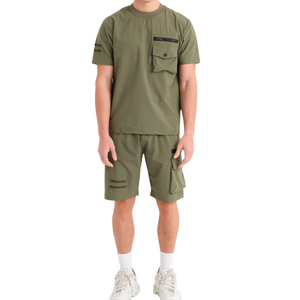 Conjunto de Dos Piezas para Hombre al por Mayor OEM, Conjunto Personalizado de Camiseta y Pantalones Cortos con Bloques de Color, Ideal para el Verano y el Ejercicio - Product Image 3